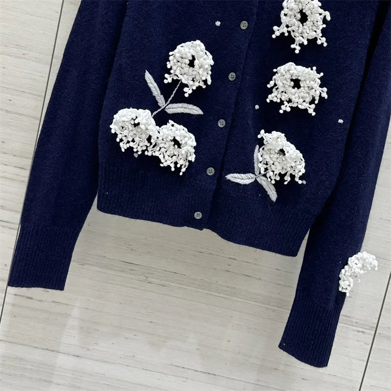 Cardigan for women 2024 Autumn New outerwears Flower Embroidered Long Sleeve Top 100% cashmere Women's sweater knitwear y2k Coat