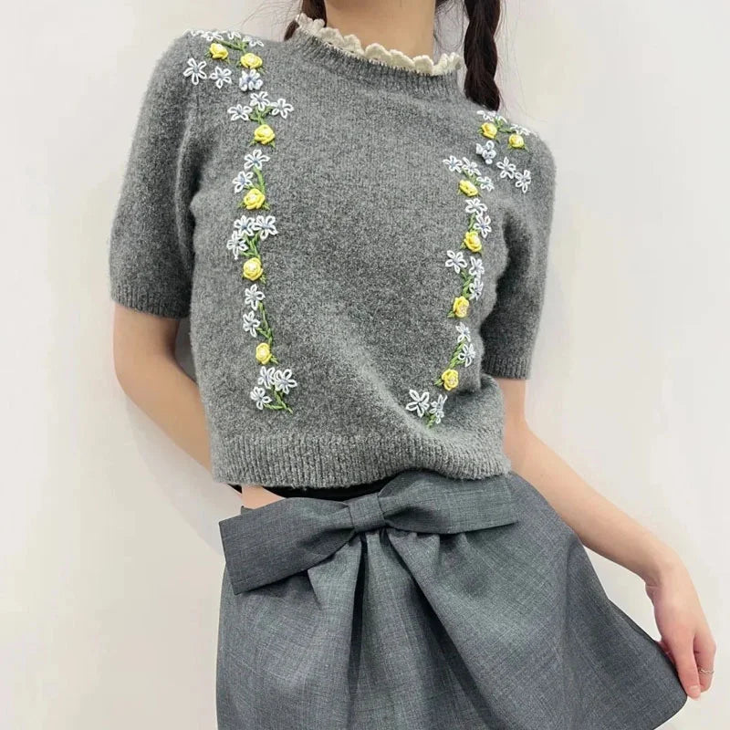 Women's sweater 2024 Autumn New in Fashionable Flower Embroidered Round Neck Pullover Wool blend short sleeved top y2k Knitwear