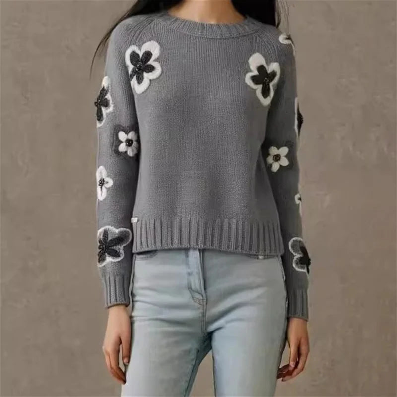 Women's sweater New in autumn 2024 floral embroidered round neck pullover stretch knitted slim women's long sleeved top Knitwear